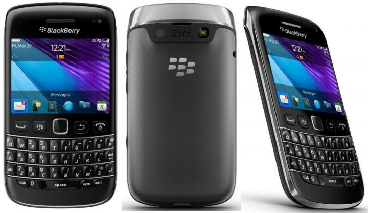 BlackBerry 9790 450$